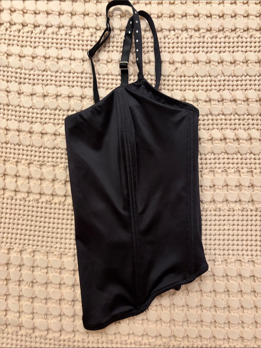 Steve Madden Black Satin Corset Crop Top with Adjustable Studded Straps 36C - Picture 4 of 4